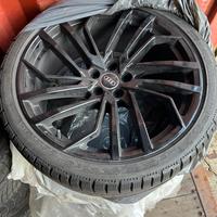 4 cerchi e gomme 20 per Audi rs4