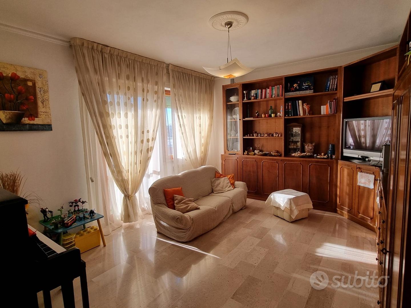 Coteto 120 m² appartamento livorno garage,veranda