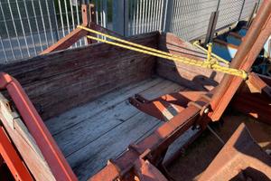 Cassoncino per trattore.