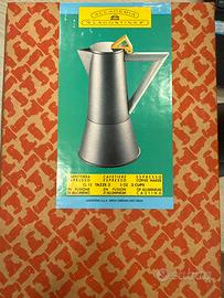 caffettiera serie ‘accademia’ di Ettore Sottsass