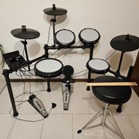 Batteria elettronica ALESIS Nitro Max Kit