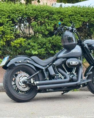 Harley Davidson softail slim fls 2015