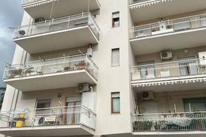 Appartamento di 115 m² con 4 locali e box auto a P