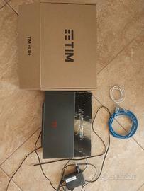 Modem router wifi  TIM HUB+ modello DGA4331TIM
