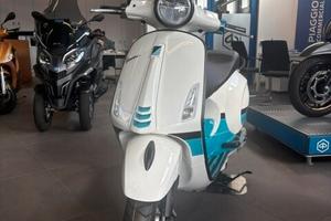 Vespa 125 Primavera COLOR VIBE