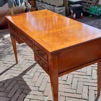 Scrivanie in noce massello