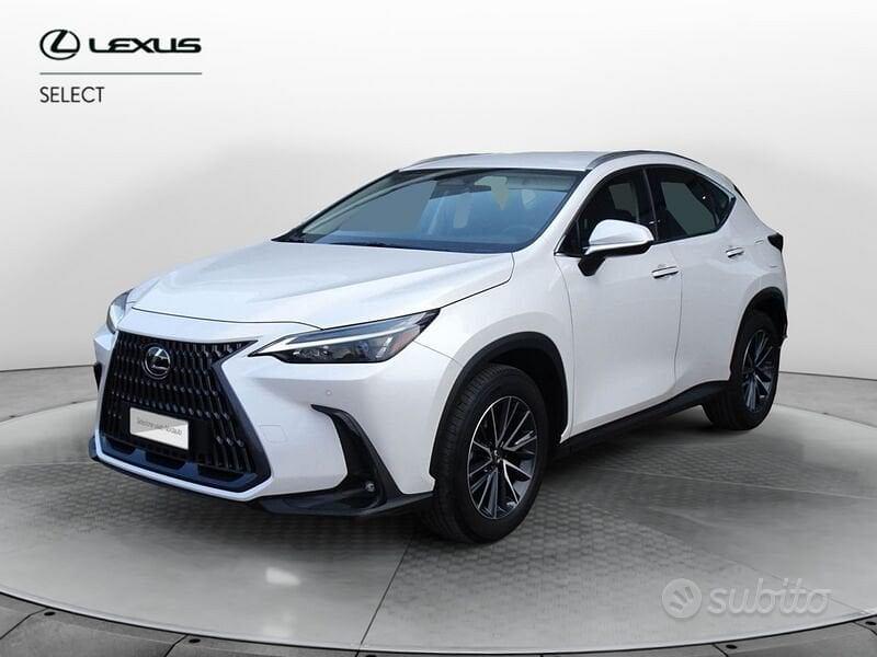 Lexus NX 2ª serie