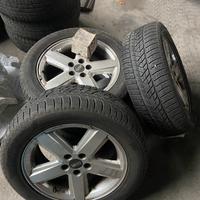 Ruote Kia sportage cerchi in lega gomme invernali