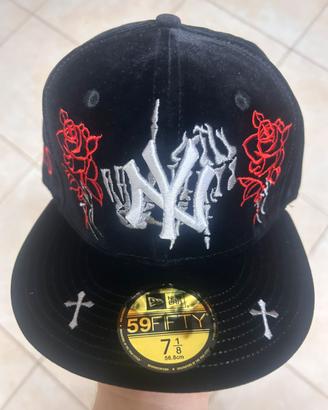 Cappello New Era NY 59FIFTY nero rose