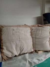 Cuscini imbottiti in stile shabby-chic