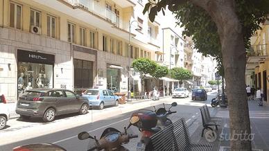 4 LOCALI A NOCERA INFERIORE