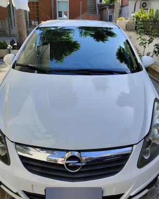 Opel corsa GPL anno 2010 5p