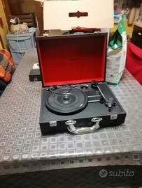 giradischi portatile della Nedis