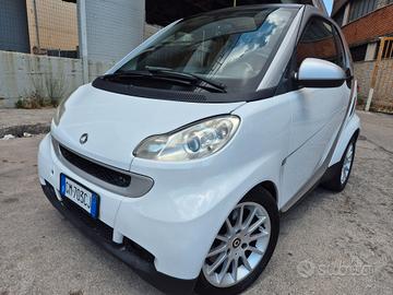 Smart ForTwo 1.0 BENZINA ACCESSORIATA 2009
