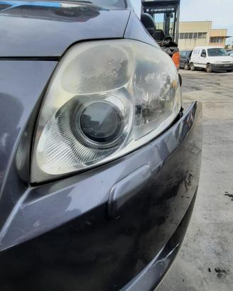 TOYOTA AURIS 2007 - FARO ANTEIRORE SINISTRO