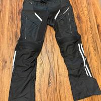 Pantaloni moto