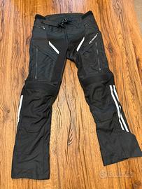 Pantaloni moto