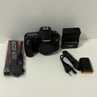 Canon Eos 60D e corredo
