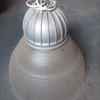 Lampada Disano industriale a campana