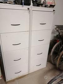 archivio classificatore in metallo