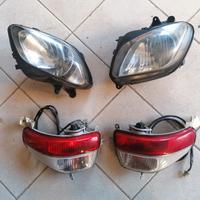 Gruppo Fari i Suzuki Burgman 650