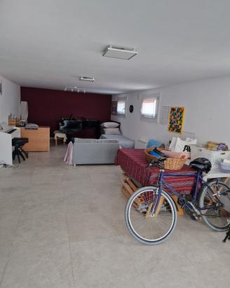 Stanza uso deposito / magazzino