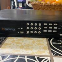 Bticino 391516 - DVR 8 ingressi con LAN, H264, 500