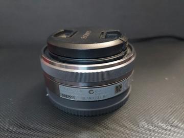 Obiettivo sony SEL16F28 E-mount