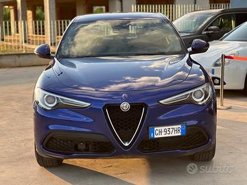 Alfa Romeo Stelvio 2.2 Turbodiesel 160 CV AT8 RWD 