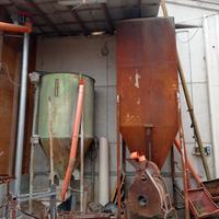 miscelatore più n. 2 silos metallo