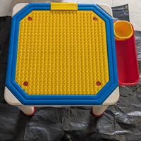 tavolo lego gioco e disegno