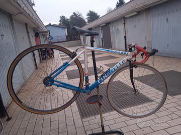 Bici da Corsa Pinarello progetto da finite 