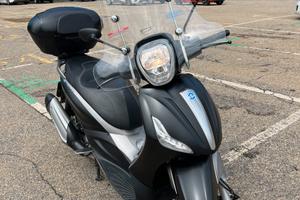 Piaggio Beverly 350 - 2016
