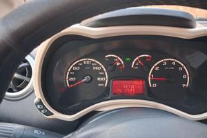 FORD KA  MODELLO  TITANIUM