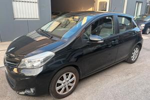 Toyota Yaris 1.0 5 porte Active