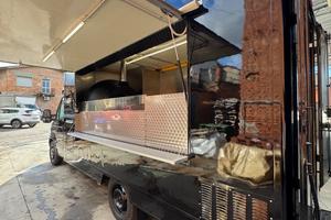 Autonegozio Pizzeria Ambulante Food Truck