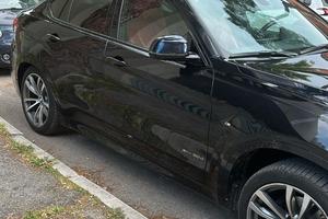 Auto BMW X6
