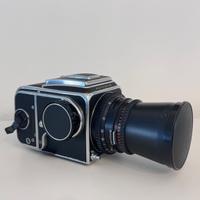 Hasselblad 500C + 50mm/5 + 150mm/4 + Pellicole