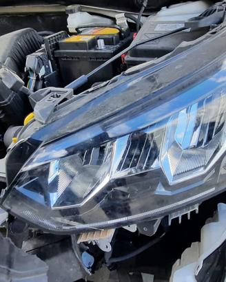 PEUGEOT 208 ANNO 2024 - FARO ANTERIORE SINISTRO