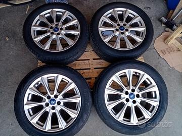 4 cerchi e gomme 18 pollici ford KUGA originali