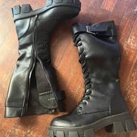 Stivali neri platform alti