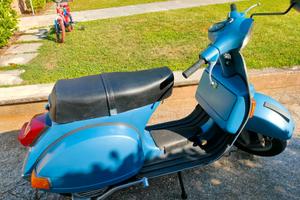 Vespa 125 px