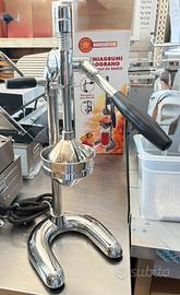 Spremiagrumi e melograno professionale