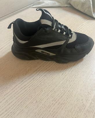 Scarpe ginnastica