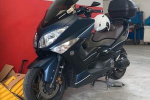 Yamaha Tmax 500