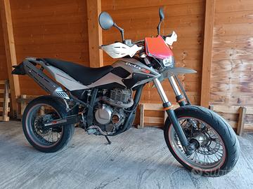 Beta Motard 350 (anche patente A2)