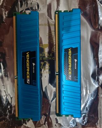 DDR 3 Corsair 2x2 Gb 1600Mhz