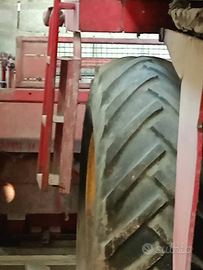 Mietitrebbia Massey Ferguson mod 507