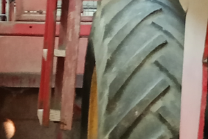 Mietitrebbia Massey Ferguson mod 507