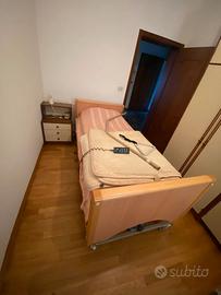 Letto automatico con sponde